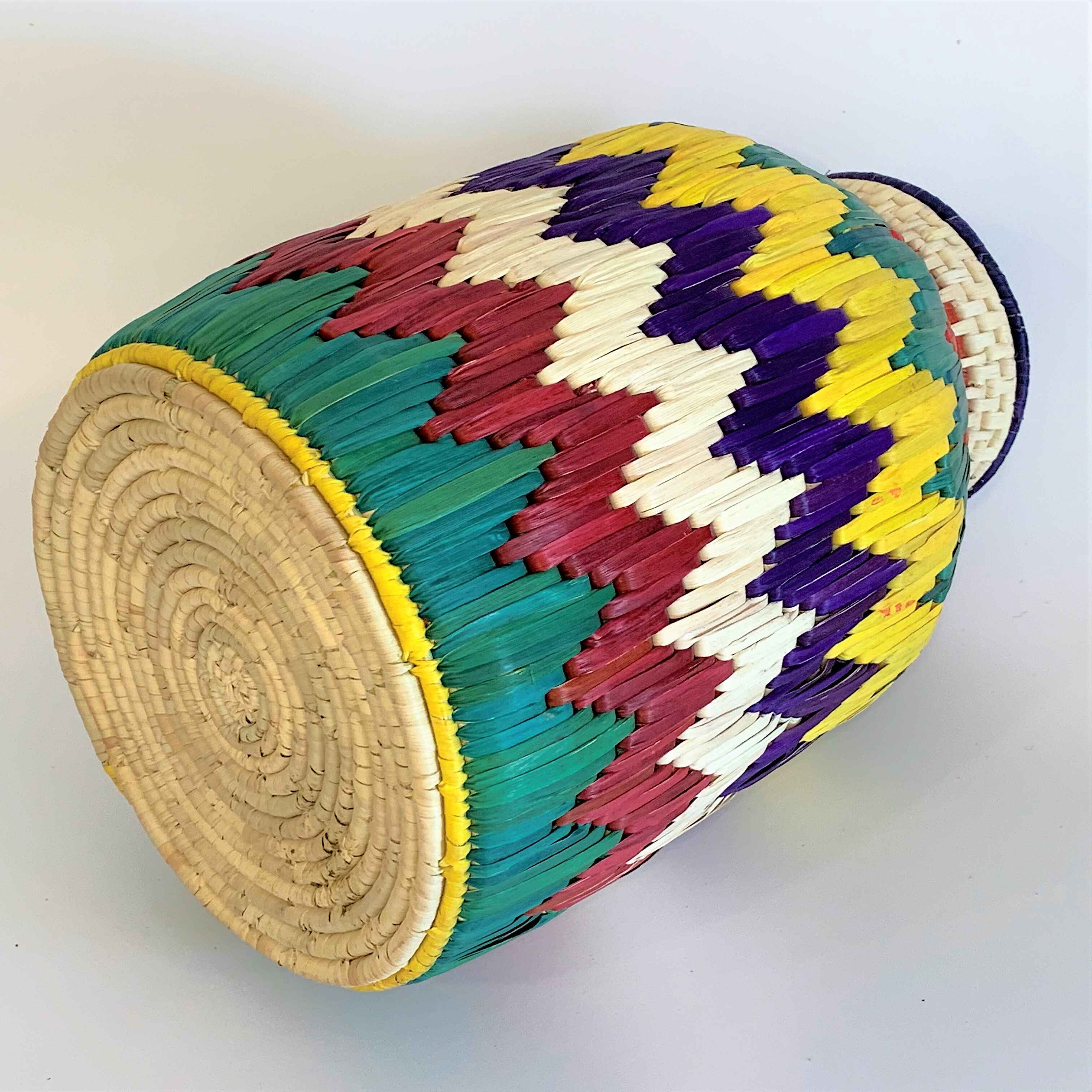 HAND WOVEN SARAIKI JAR BASKET (NMFU)